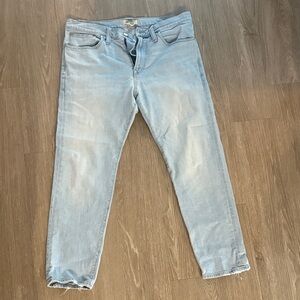 Madewell Men's Relaxed Taper Jeans in Light Blue